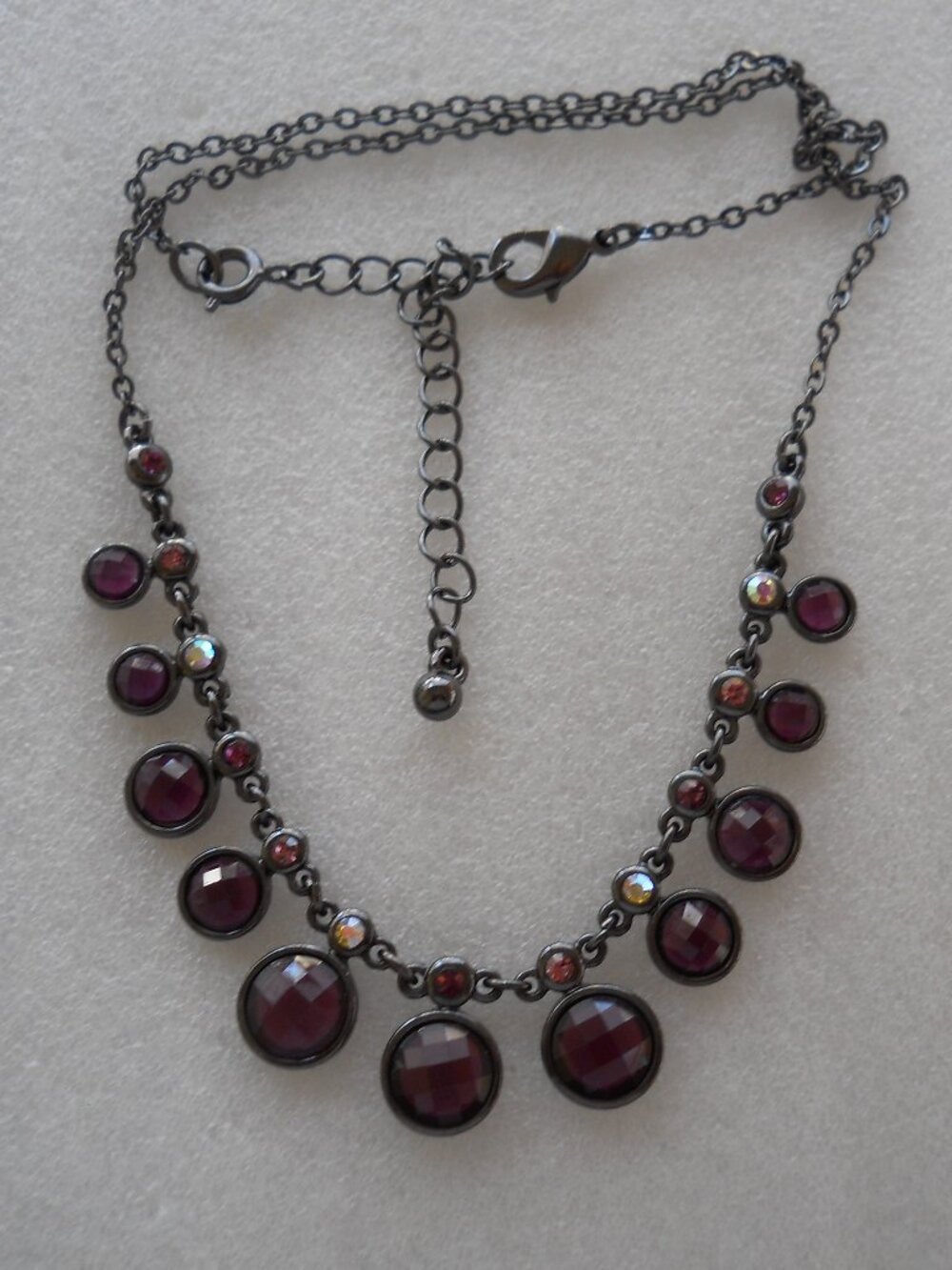 Avon - Drop Necklace    1030
